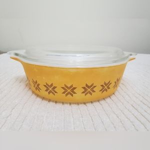 Vintage Pyrex Town & Country Casserole Dish w/ Lid - DWD
